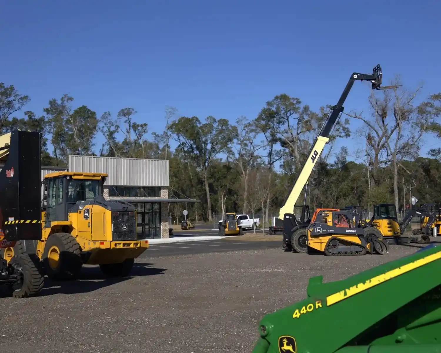 Does Heavy Equipment Rental Save More Money Than Buying?